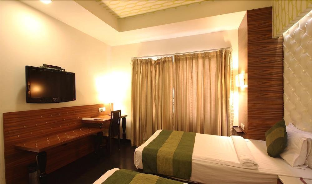 ניו דלהי Hotel Ivory 32 מראה חיצוני תמונה