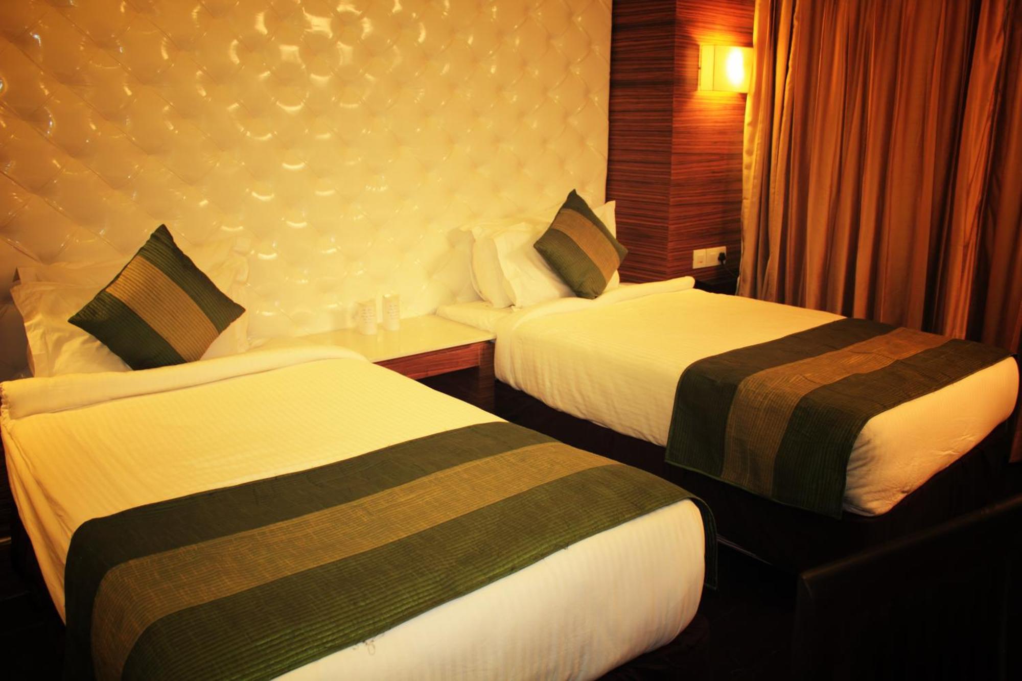 ניו דלהי Hotel Ivory 32 מראה חיצוני תמונה