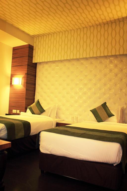 ניו דלהי Hotel Ivory 32 מראה חיצוני תמונה